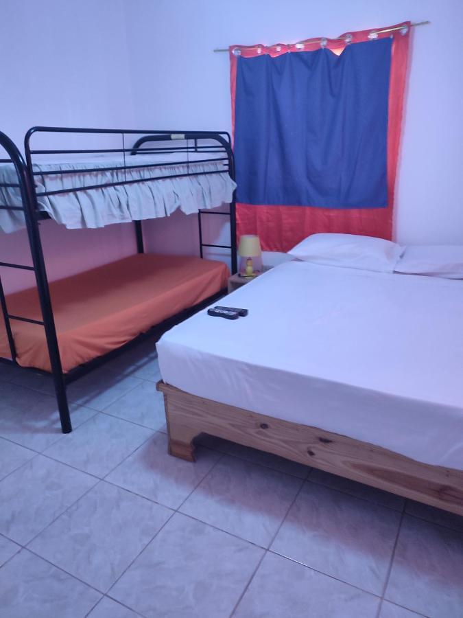 Hostal B&B Italia Caribe Pedernales Esterno foto